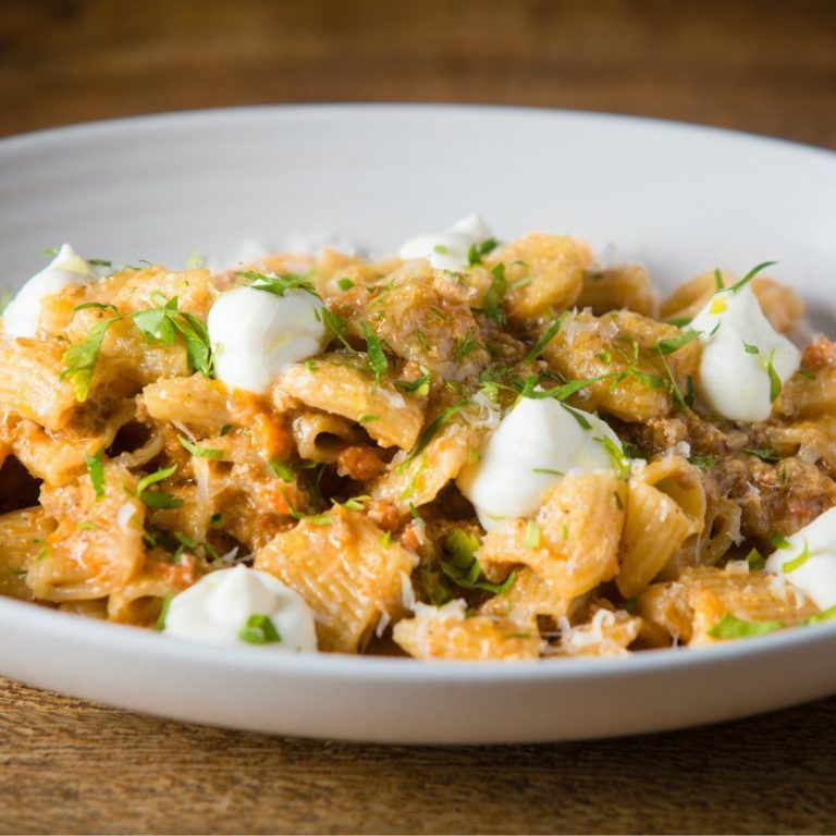 rigatoni bolognese